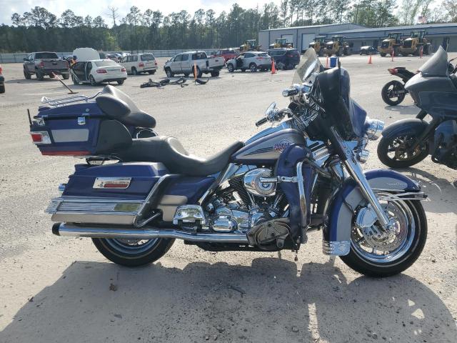 1HD1FC4167Y674297 - 2007 HARLEY-DAVIDSON FLHTCUI 蓝色 照片 1