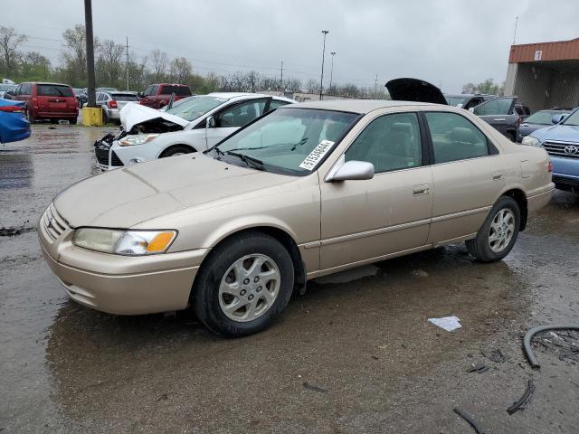 1999 TOYOTA CAMRY LE, 