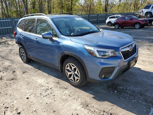 JF2SKAJC1MH468975 - 2021 SUBARU FORESTER PREMIUM BLUE photo 4