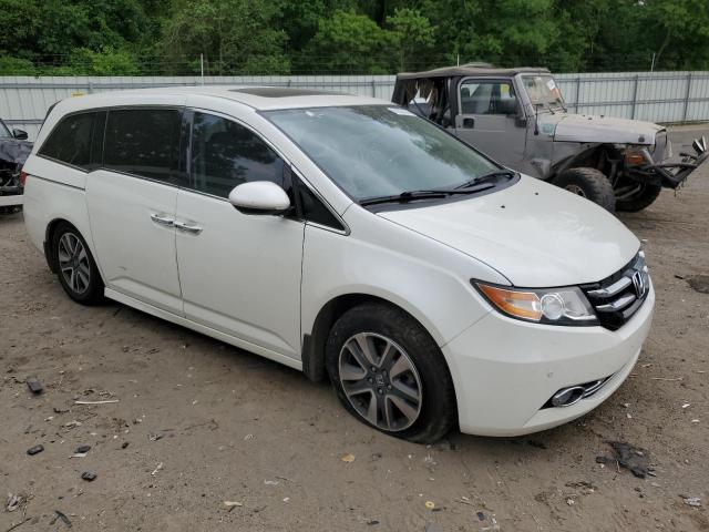 5FNRL5H97GB125524 - 2016 HONDA ODYSSEY TOURING WHITE photo 4