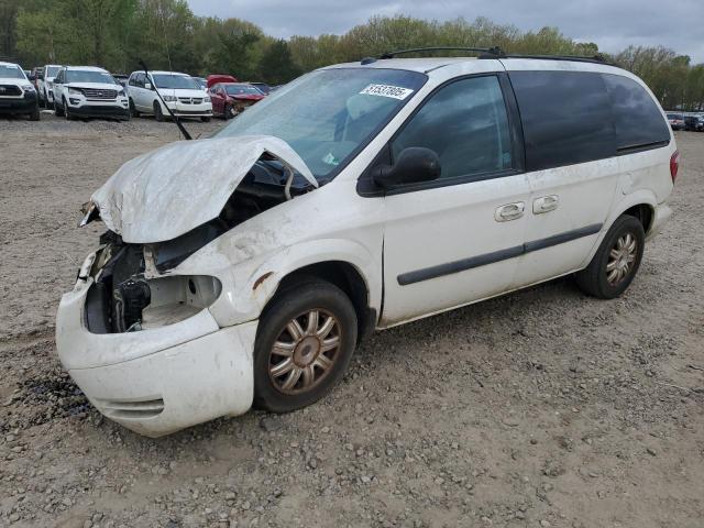 2005 CHRYSLER TOWN & COU, 