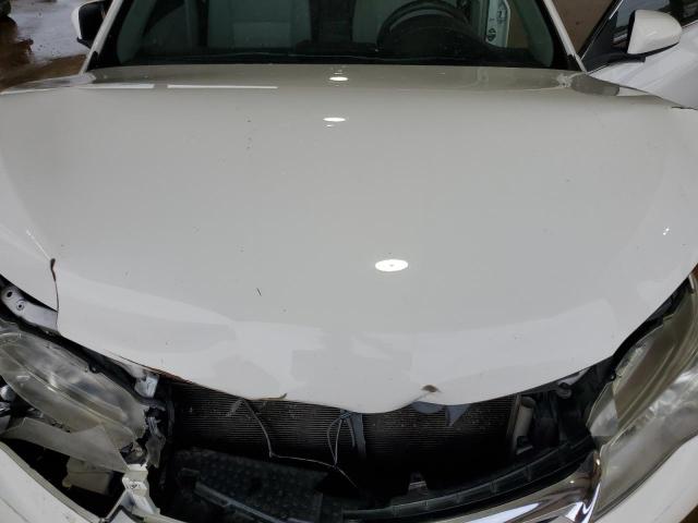 4T1BF1FK1HU314729 - 2017 TOYOTA CAMRY LE WHITE photo 11