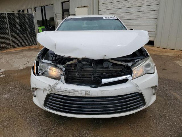 4T1BF1FK1HU314729 - 2017 TOYOTA CAMRY LE WHITE photo 5