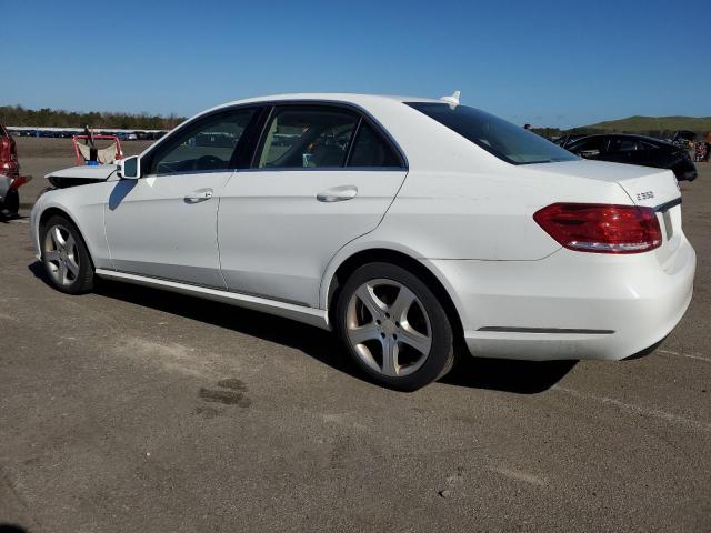 WDDHF8JB1EA775981 - 2014 MERCEDES-BENZ E 350 4MATIC WHITE photo 2