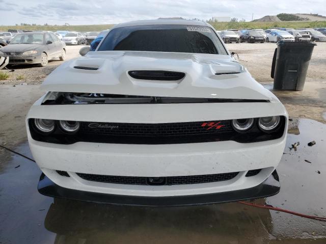 2C3CDZFJ3KH708574 - 2019 DODGE CHALLENGER R/T SCAT PACK WHITE photo 5
