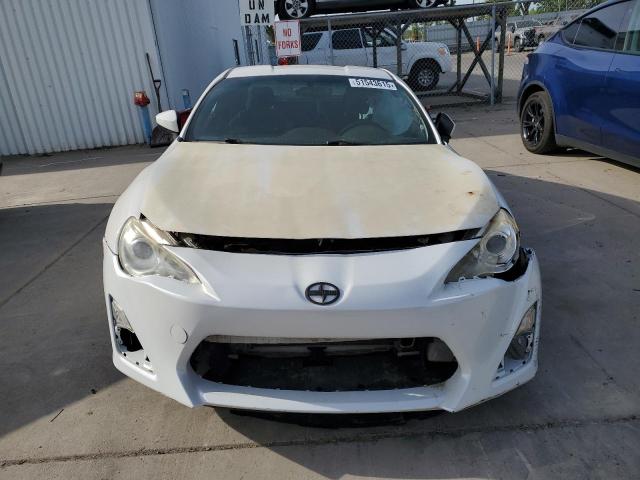 JF1ZNAA19D2703764 - 2013 TOYOTA SCION FR-S WHITE photo 5