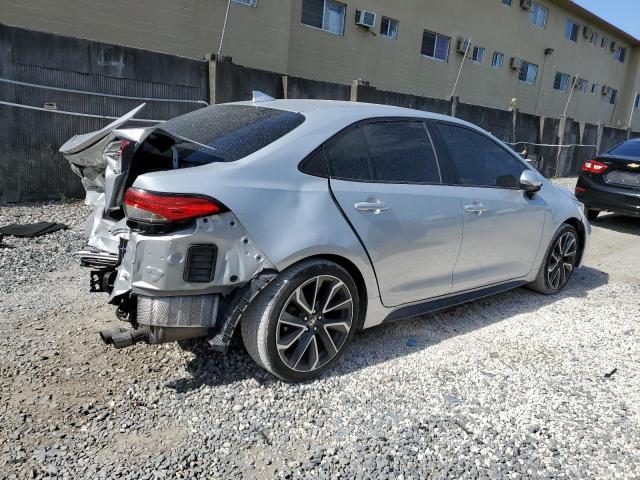 5YFS4RCE5LP044384 - 2020 TOYOTA COROLLA SE GRAY photo 3