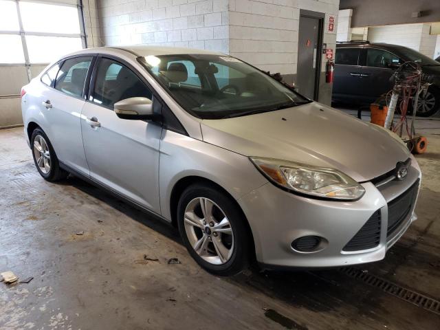 1FADP3F28DL266514 - 2013 FORD FOCUS SE SILVER photo 4