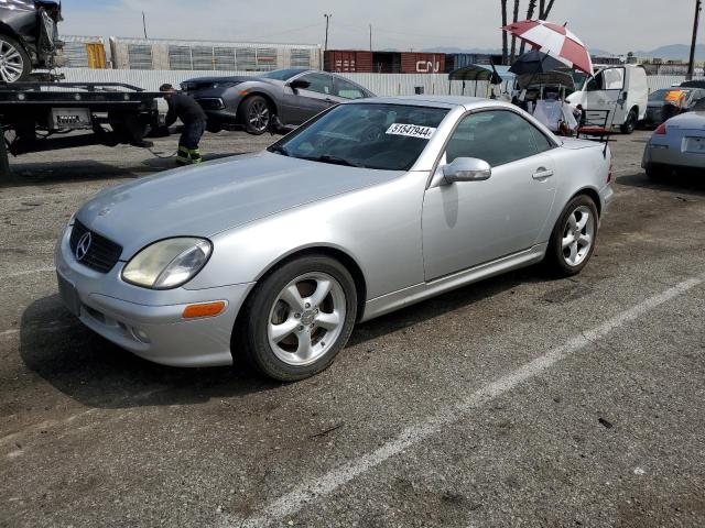 2002 MERCEDES-BENZ SLK 320, 