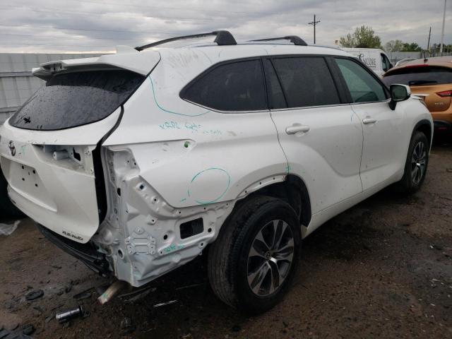 5TDHZRBH8MS100687 - 2021 TOYOTA HIGHLANDER XLE 白色 照片 3