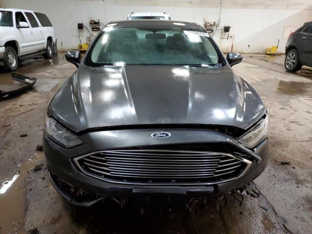 3FA6P0H91HR152640 - 2017 FORD FUSION SE GRAY photo 5