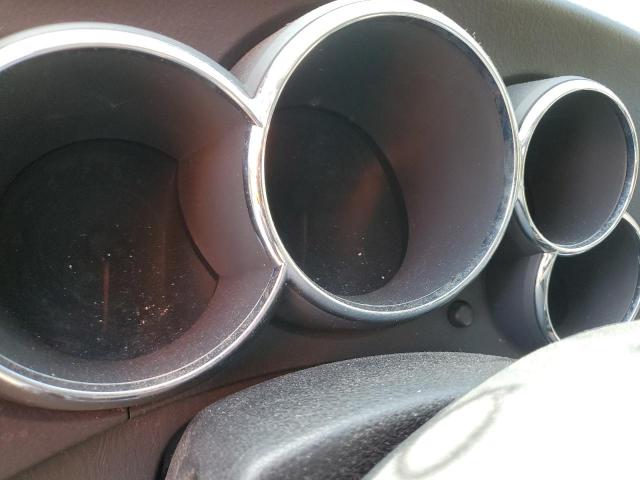 2T1KR30E27C648676 - 2007 TOYOTA COROLLA MA XR WHITE photo 9