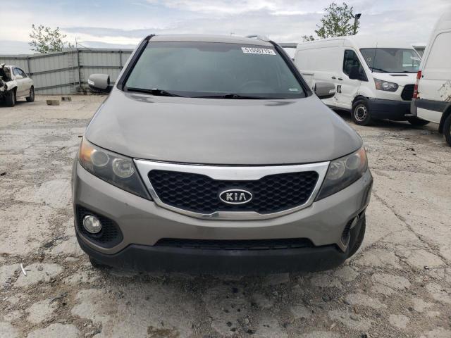 5XYKUCA17BG115827 - 2011 KIA SORENTO EX BLACK photo 5