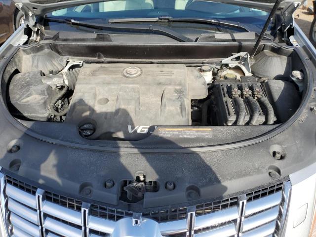3GYFNHE37DS645878 - 2013 CADILLAC SRX PERFORMANCE COLLECTION SILVER photo 11