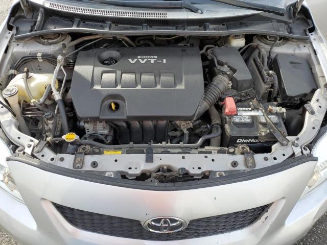 1NXBU4EE5AZ296566 - 2010 TOYOTA COROLLA BASE SILVER photo 11