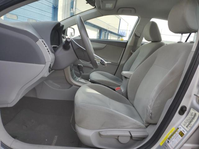 1NXBU4EE5AZ296566 - 2010 TOYOTA COROLLA BASE SILVER photo 7