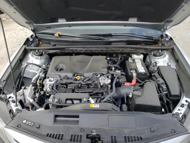 4T1G11AK8PU738743 - 2023 TOYOTA CAMRY SE NIGHT SHADE SILVER photo 11