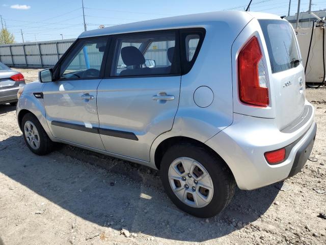 KNDJT2A59D7529588 - 2013 KIA SOUL SILVER photo 2