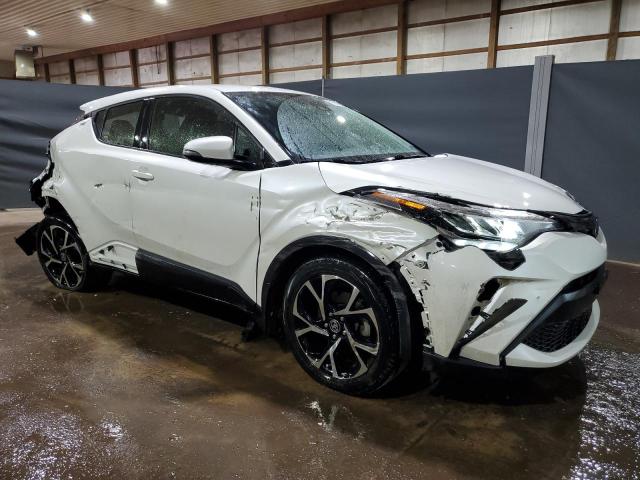 JTNKHMBX3M1127646 - 2021 TOYOTA C-HR XLE WHITE photo 4