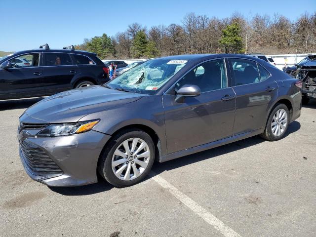 4T1B11HK8KU808993 - 2019 TOYOTA CAMRY L GRAY photo 1