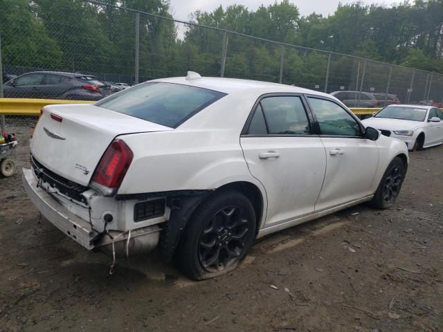 2C3CCAGG1KH634420 - 2019 CHRYSLER 300 S WHITE photo 3