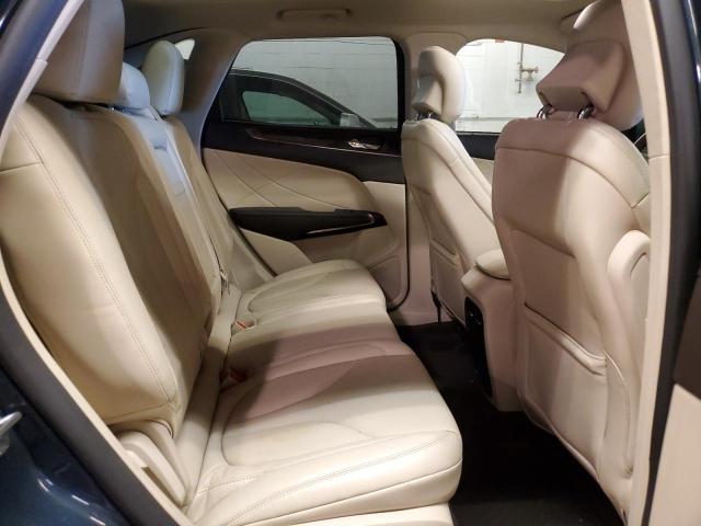 5LMCJ3D98KUL13399 - 2019 LINCOLN MKC RESERVE BLUE photo 11