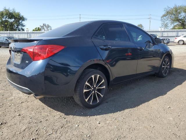 5YFBURHE8HP689062 - 2017 TOYOTA COROLLA L BLUE photo 3