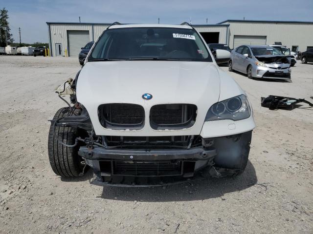 5UXZV4C59D0B07868 - 2013 BMW X5 XDRIVE35I WHITE photo 5