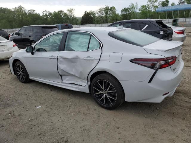 4T1G11AK2RU225068 - 2024 TOYOTA CAMRY SE NIGHT SHADE WHITE photo 2