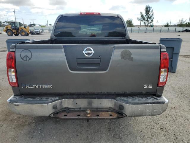 1N6AD07U28C434039 - 2008 NISSAN FRONTIER CREW CAB LE GRAY photo 6