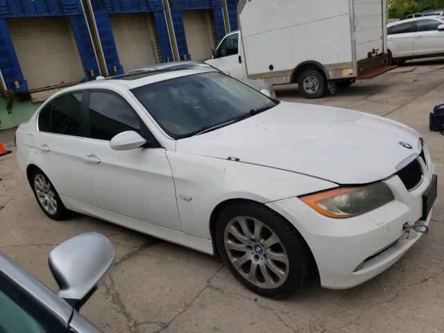 WBAVD53518A282795 - 2008 BMW 335 XI WHITE photo 4