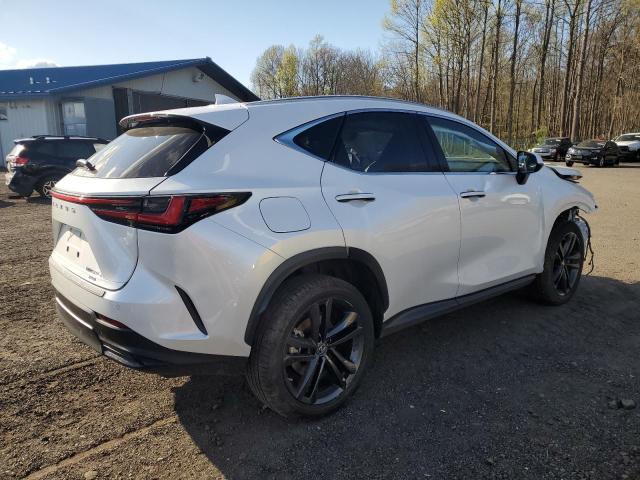 JTJHKCFZ9P2019601 - 2023 LEXUS NX 450H WHITE photo 3