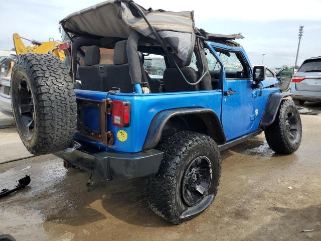 1C4AJWAG5EL318072 - 2014 JEEP WRANGLER SPORT BLUE photo 3