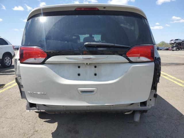 2C4RC1EG8HR614323 - 2017 CHRYSLER PACIFICA TOURING L PLUS WHITE photo 6