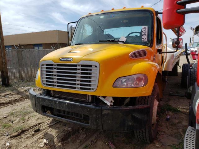 3ALACWDT0HDHV4027 - 2017 FREIGHTLINER M2 106 MEDIUM DUTY YELLOW photo 1