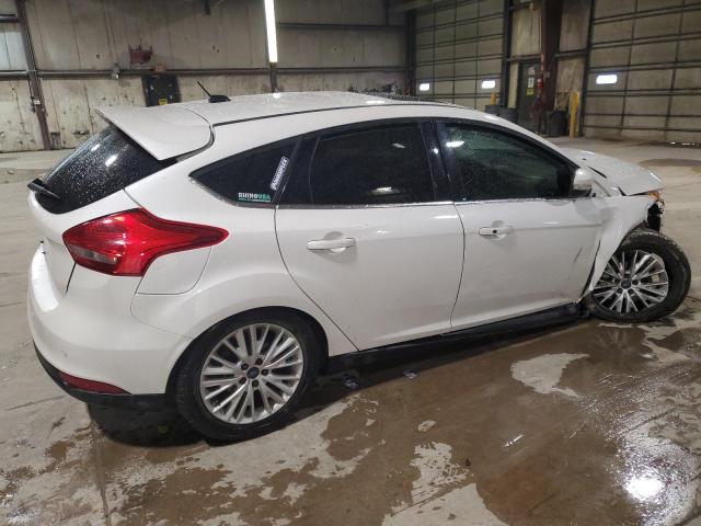 1FADP3N21JL280686 - 2018 FORD FOCUS TITANIUM WHITE photo 3