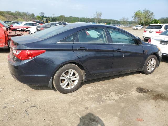 5NPEB4AC7DH636441 - 2013 HYUNDAI SONATA GLS BLUE photo 3