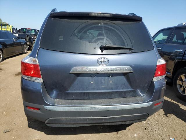 5TDBK3EH1BS047332 - 2011 TOYOTA HIGHLANDER BASE BLUE photo 6