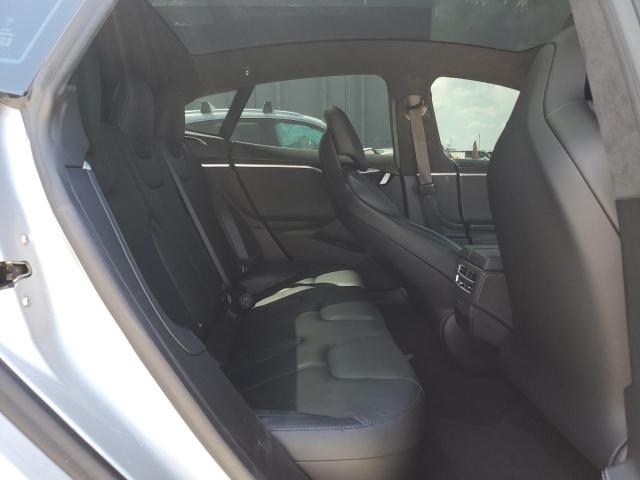 5YJSA1E20HF191499 - 2017 TESLA MODEL S 银色 照片 10