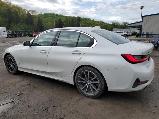 3MW5R7J09M8C17672 - 2021 BMW 330XI Biały zdjęcie 2