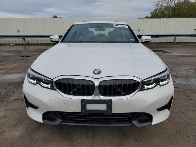 3MW5R7J09M8C17672 - 2021 BMW 330XI Biały zdjęcie 5