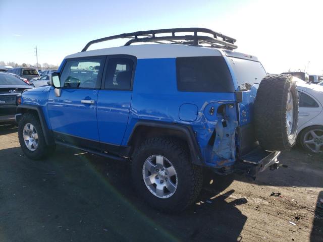 JTEBU11F170083935 - 2007 TOYOTA FJ CRUISER BLUE photo 2