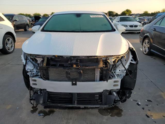 1G4ZN5SS3HU136224 - 2017 BUICK LACROSSE PREFERRED WHITE photo 5