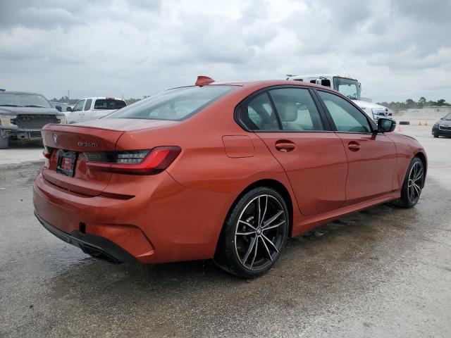 3MW5U9J06N8C34554 - 2022 BMW M340XI ORANGE photo 3