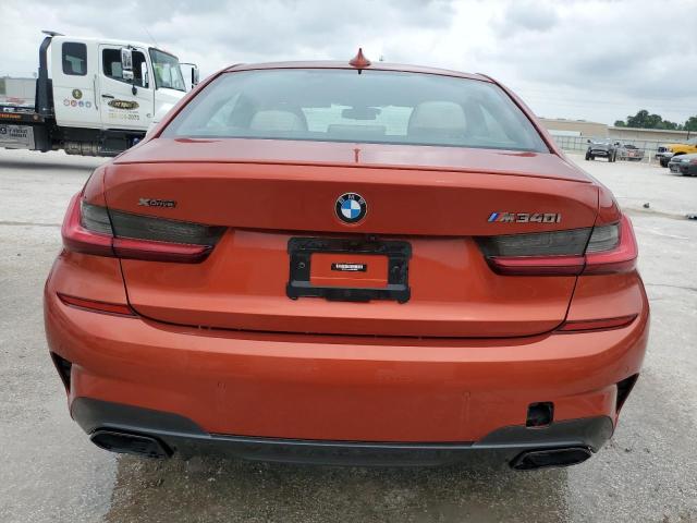 3MW5U9J06N8C34554 - 2022 BMW M340XI ORANGE photo 6