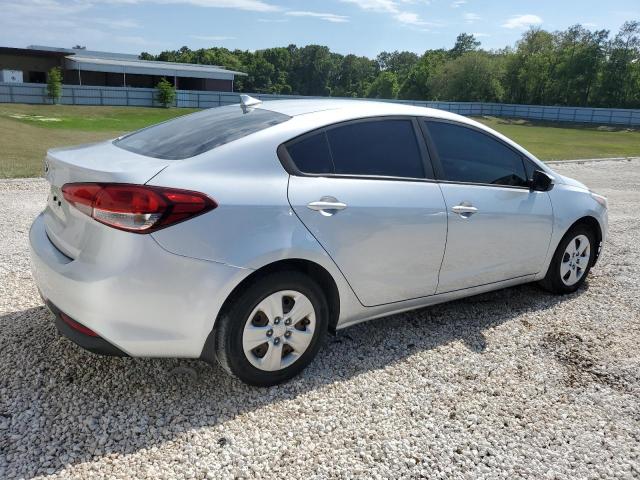 3KPFK4A74JE200184 - 2018 KIA FORTE LX GRAY photo 3