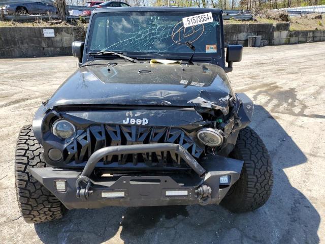 1J4BA3H12AL112037 - 2010 JEEP WRANGLER U SPORT BLACK photo 5