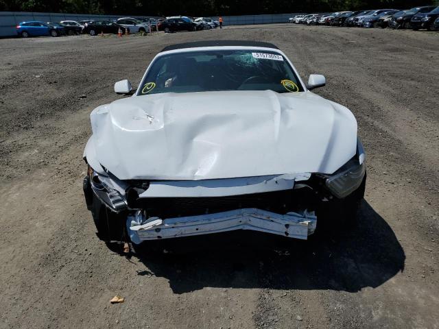 1FATP8UH4H5254662 - 2017 FORD MUSTANG WHITE photo 5