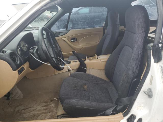 JM1NB353510207103 - 2001 MAZDA MX-5 MIATA BASE WHITE photo 7