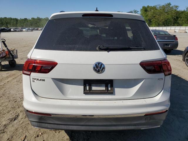 3VV3B7AX9JM011591 - 2018 VOLKSWAGEN TIGUAN SE WHITE photo 6